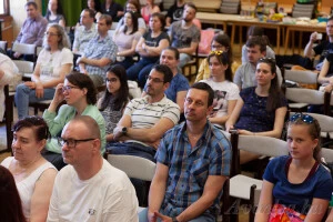 Megilletődött nézők