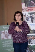 Claudia aznap ünnepelte férjével a 30. házassági évfordulójukat