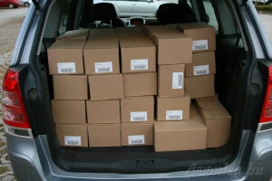 A VU DVD-k a dobozokban vannak