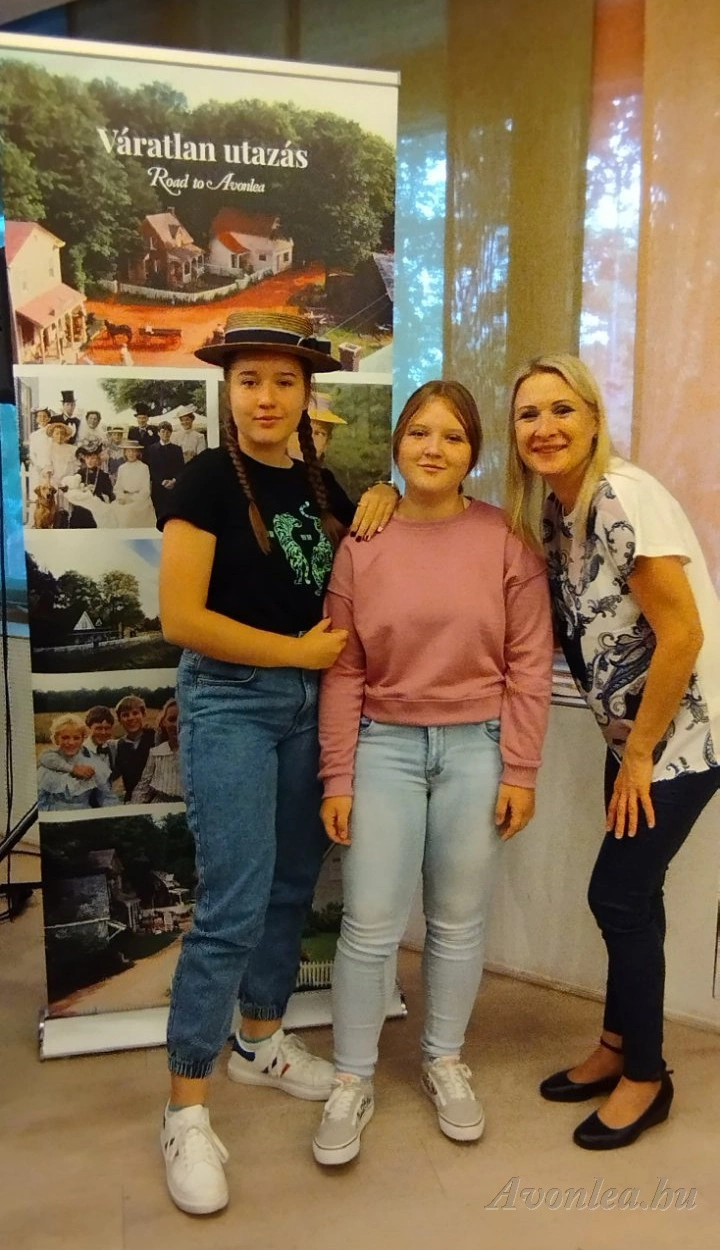 Fruzsina, Kamilla és Ági