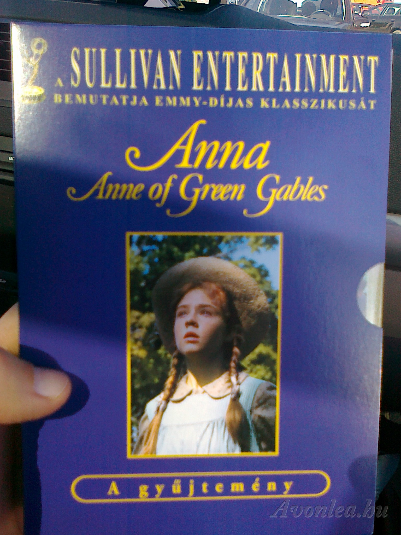 Az Anna DVD-csomag magyar kiadásának egyik első példánya